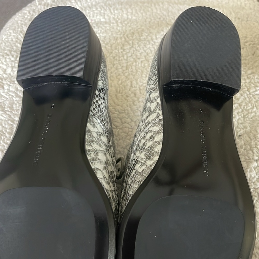 Never Worn - New In Box - image 2